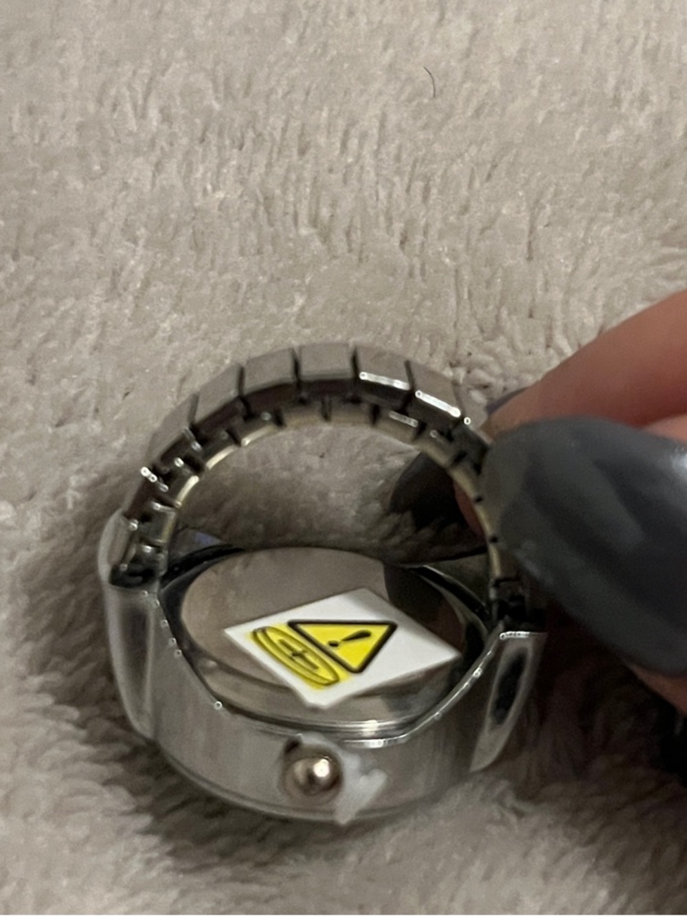 Lot of 2 Silver Stretchy Watch Rings - Silver Face and Green Face - Picture 8 of 9